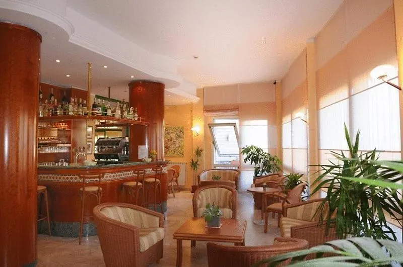 Hotel Olympic Diano Marina 3*,