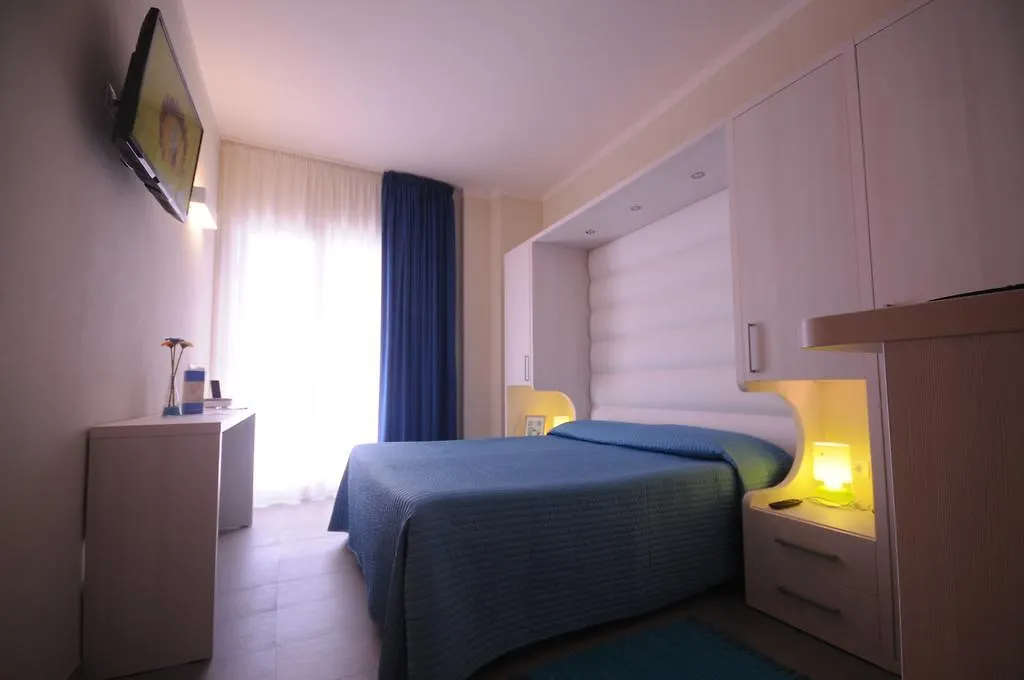 Hotel Olympic Diano Marina 3*,