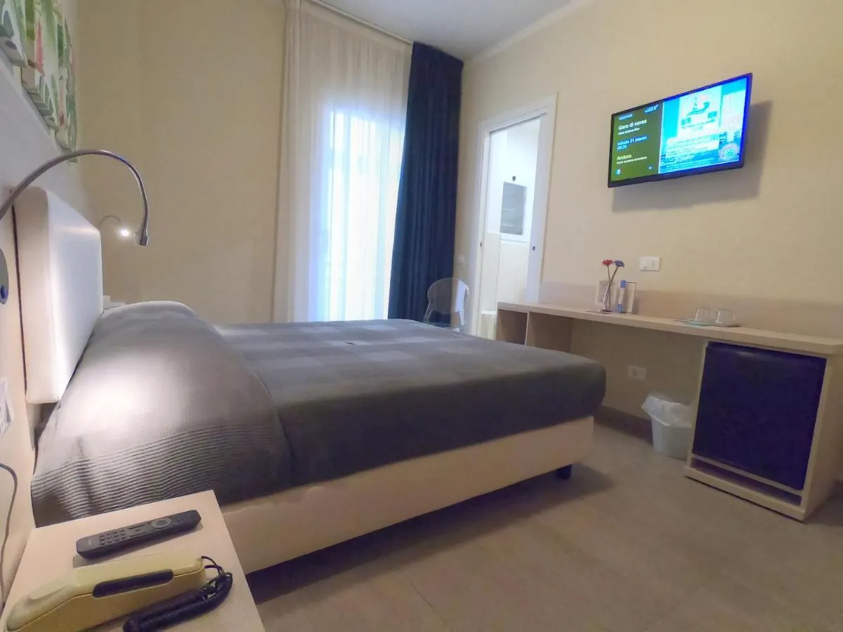דיאנו מרינה Hotel Olympic דיאנו מרינה