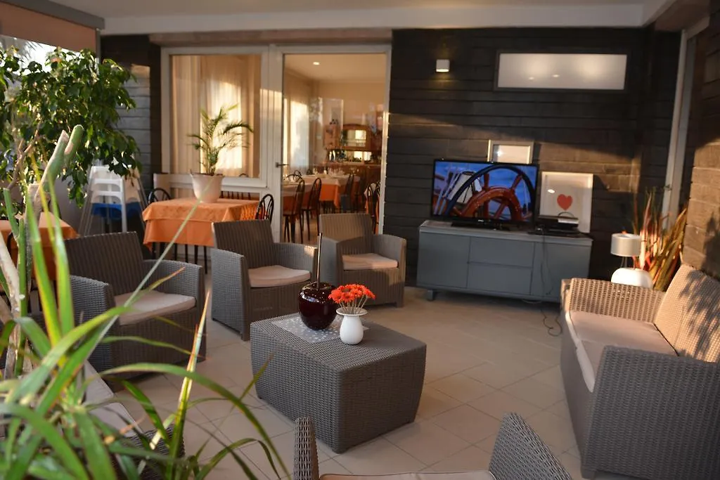 Hotel Olympic Diano Marina 3*,  Italia
