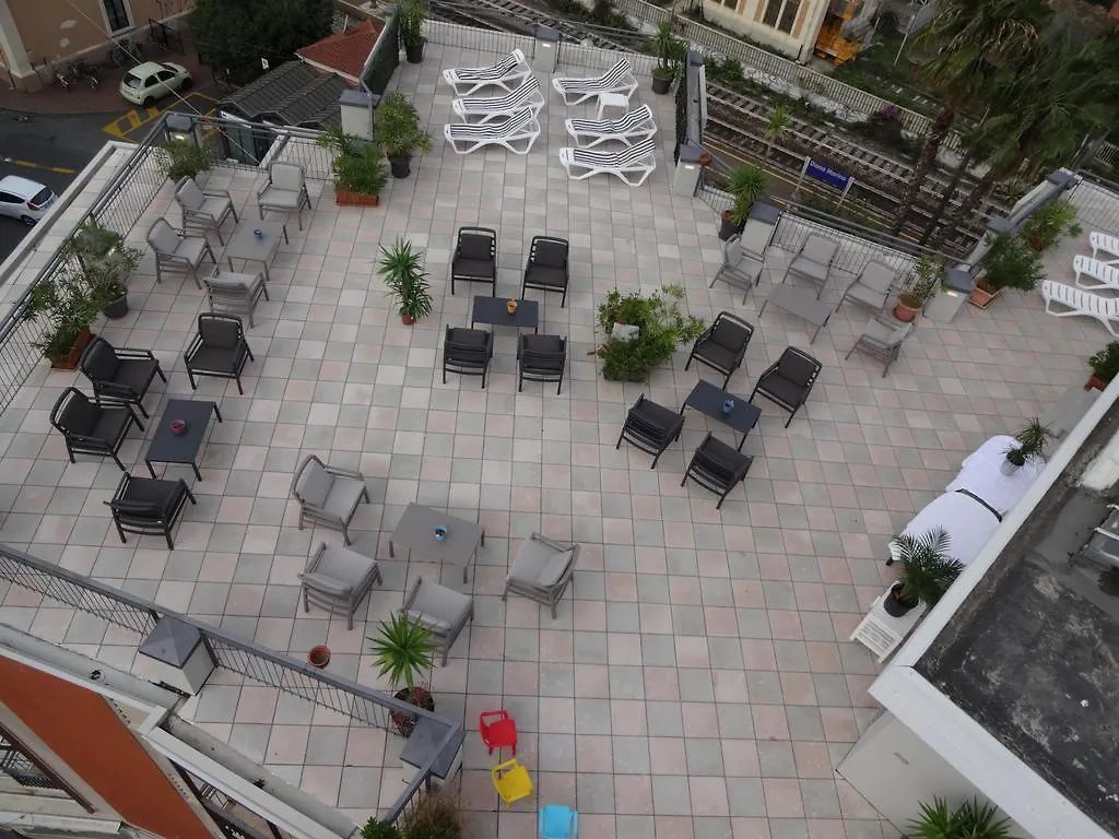 Hotel Olympic Diano Marina 3*,  Italy